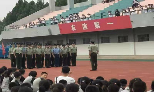 Cache_-6cb15ed4e0e9ee8f..jpg Cache_-6cb15ed4e0e9ee8f..jpg