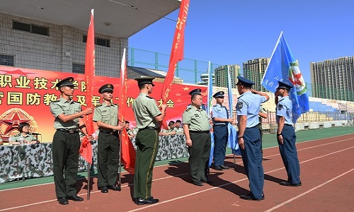 31101306dmee.jpg 31101306dmee.jpg